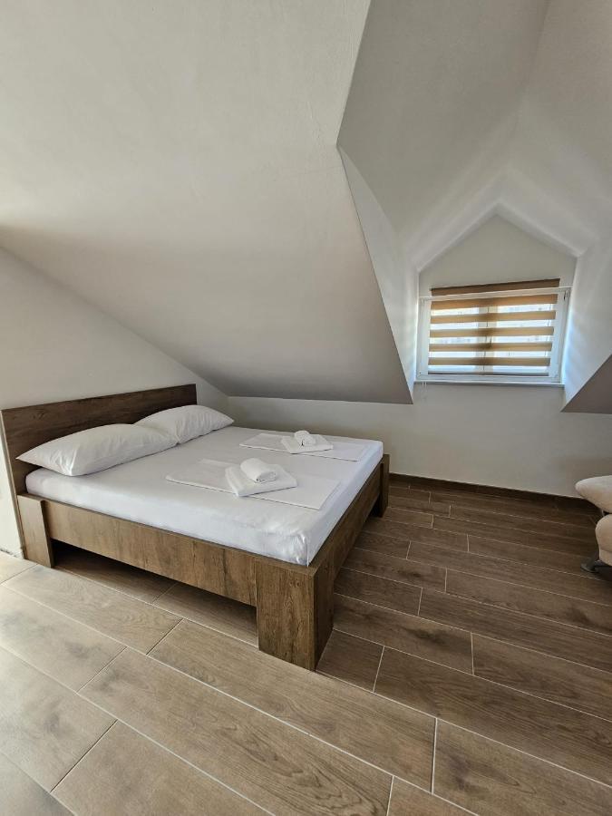 Harmony Suites Bol Kültér fotó