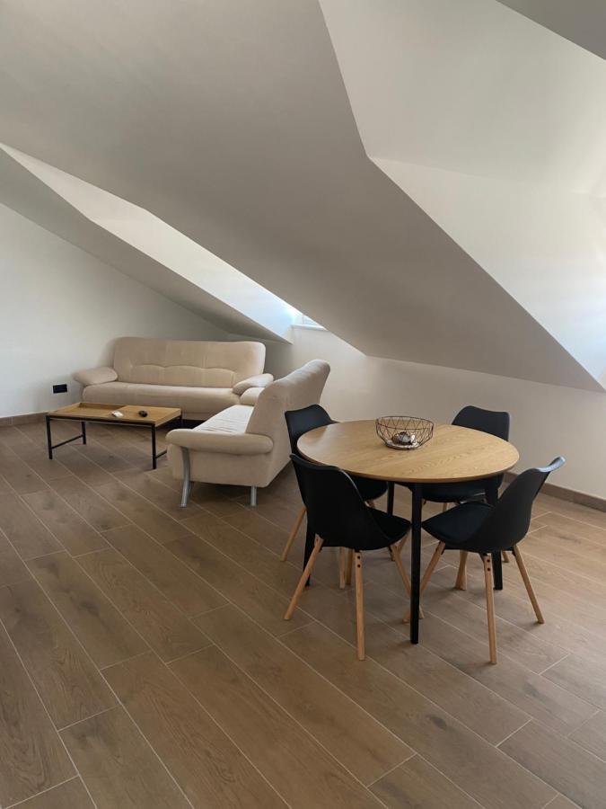 Harmony Suites Bol Kültér fotó