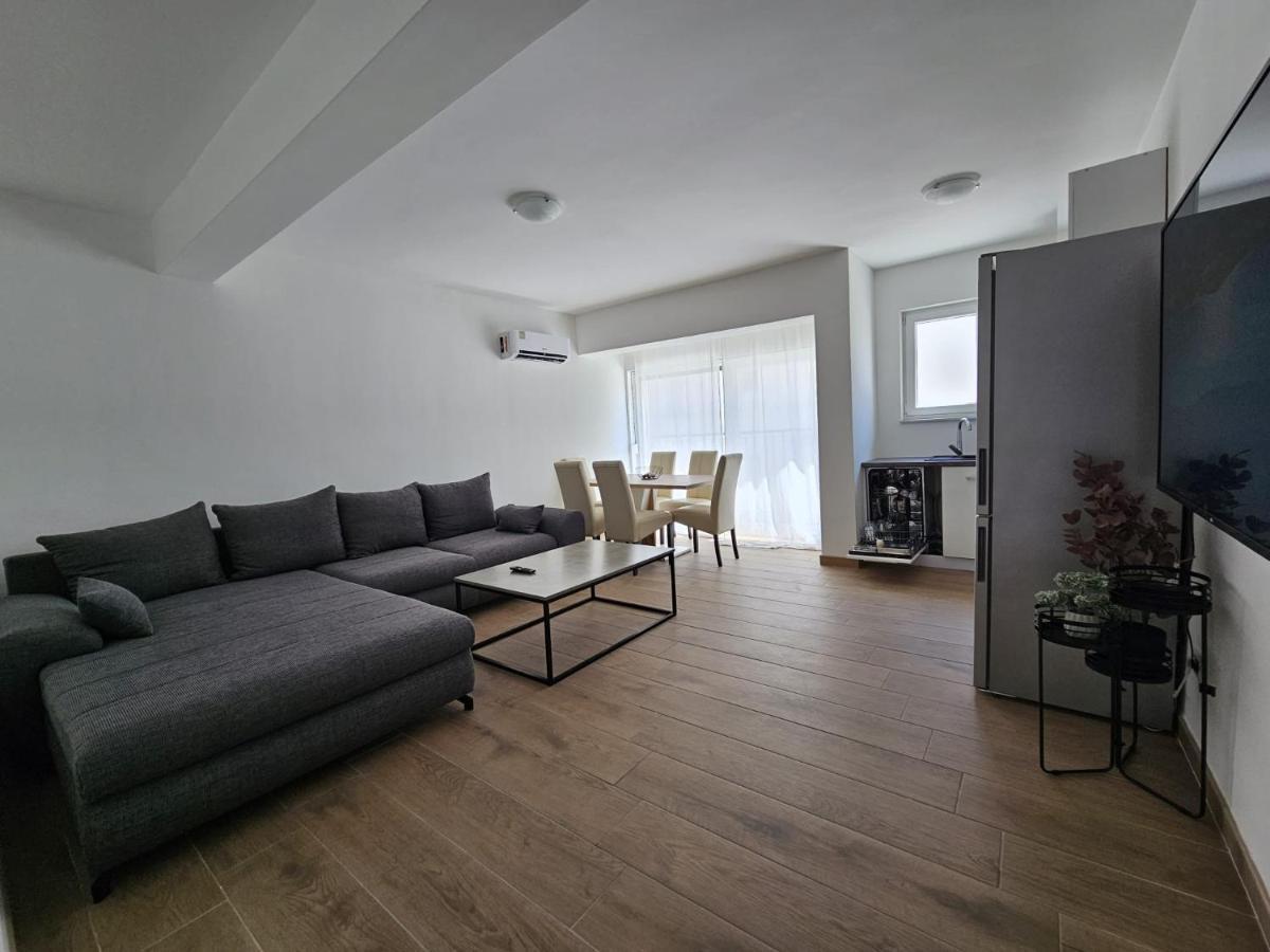 Harmony Suites Bol Kültér fotó
