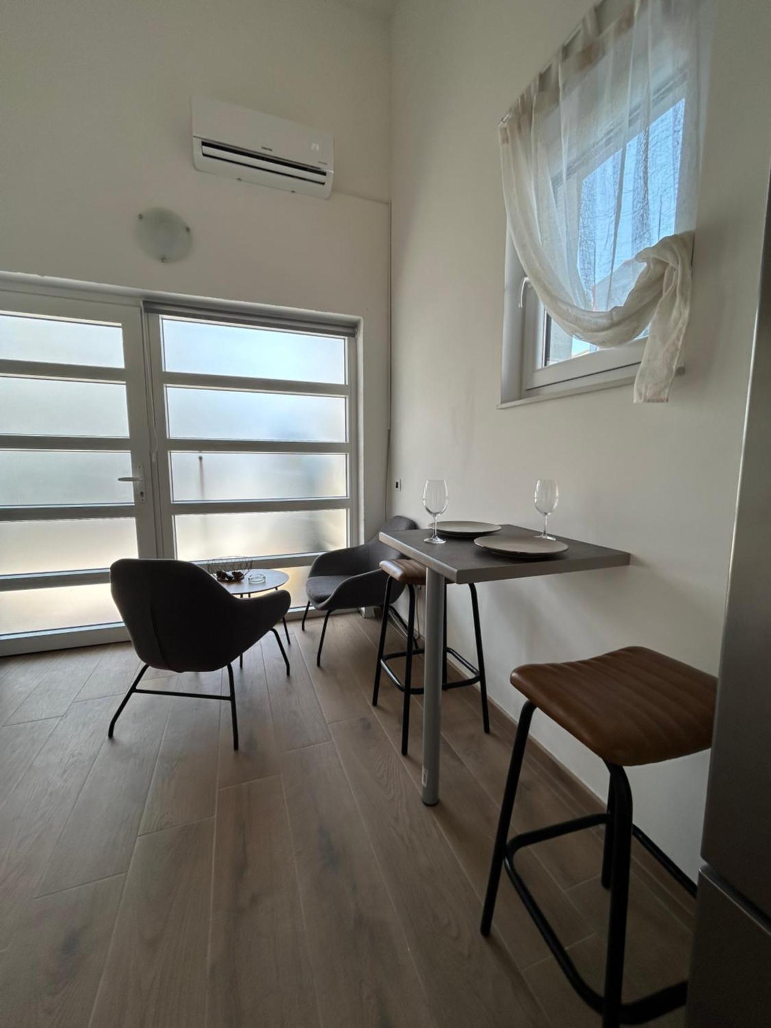 Harmony Suites Bol Kültér fotó