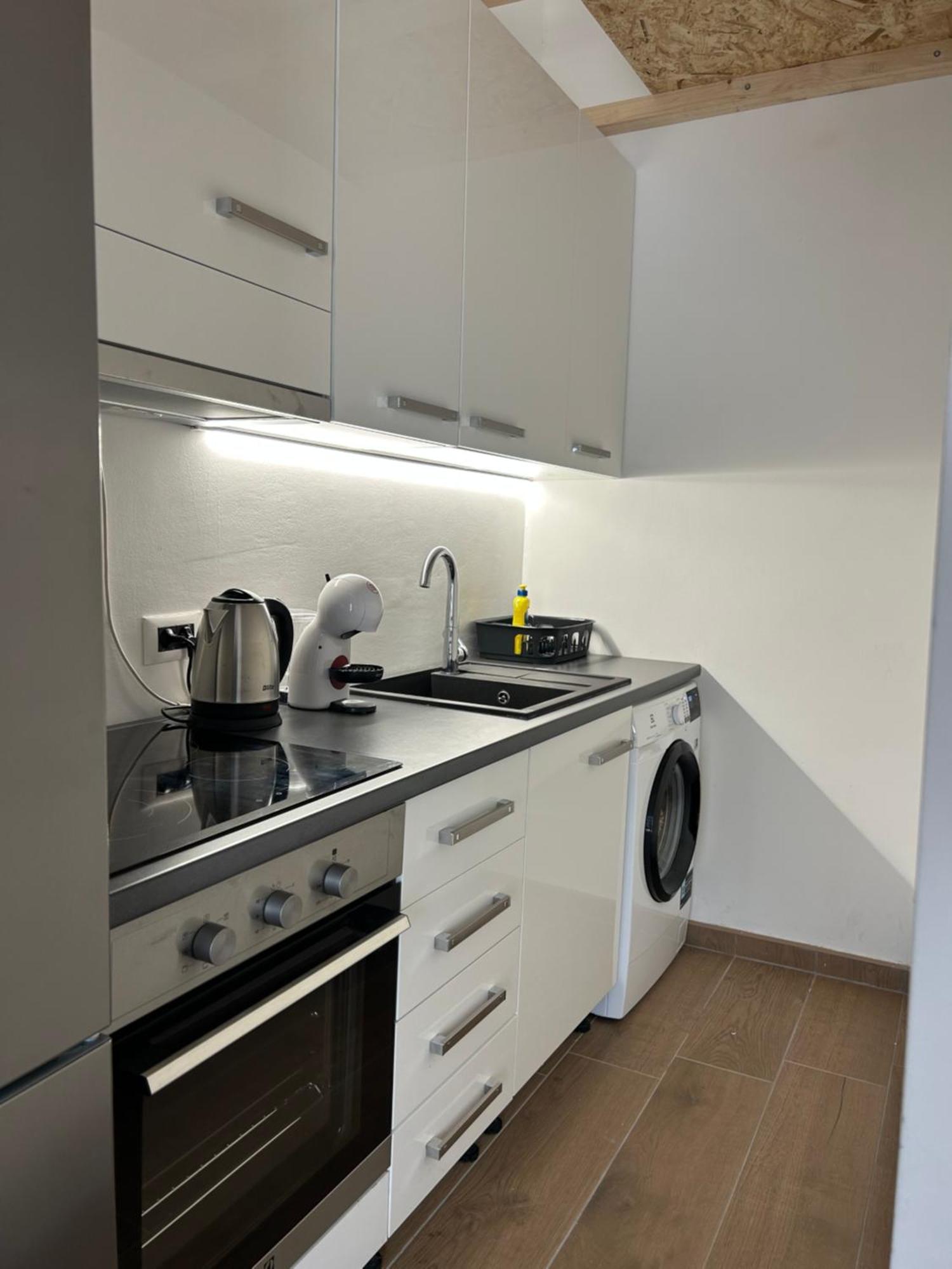 Harmony Suites Bol Kültér fotó