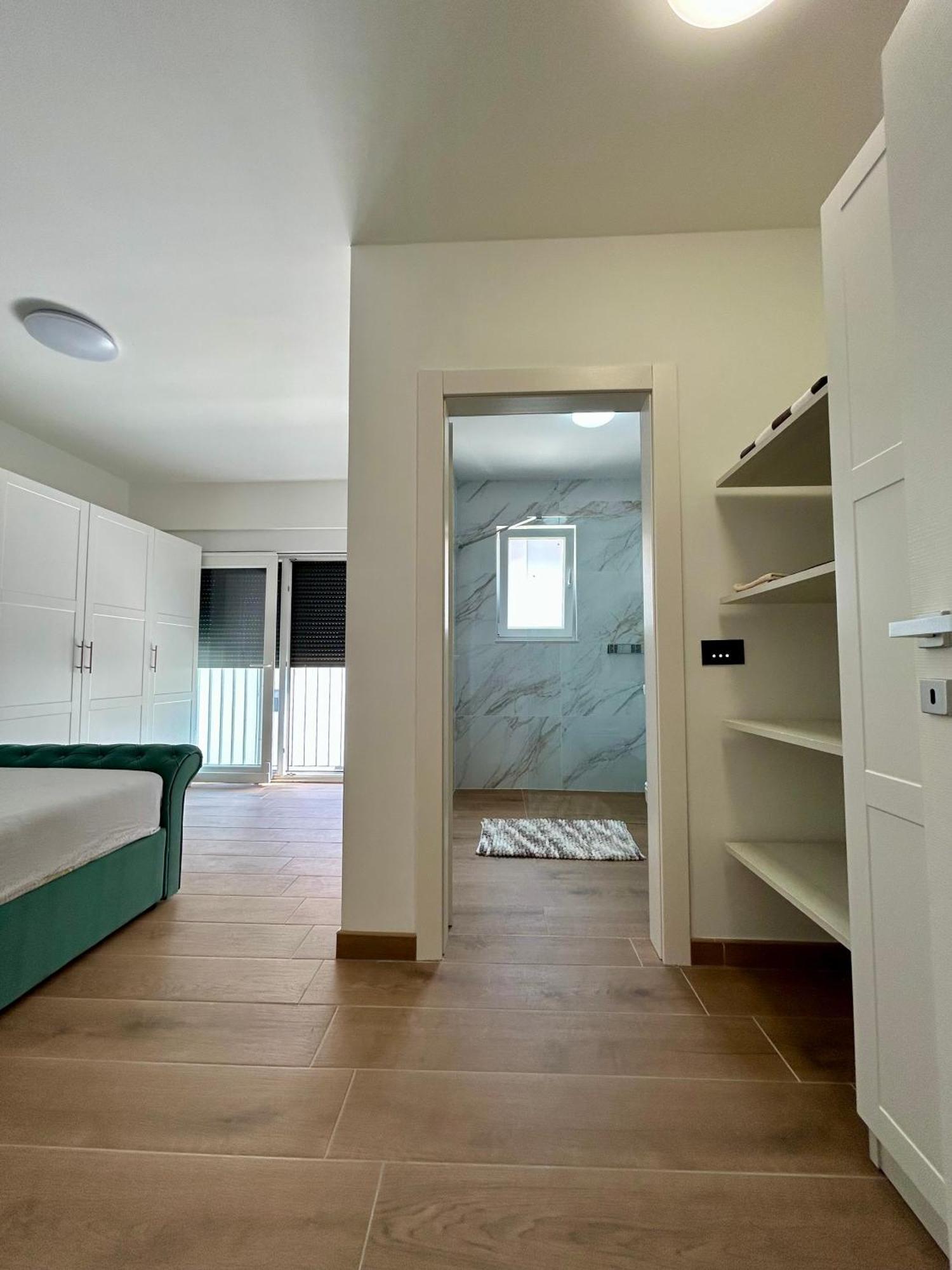 Harmony Suites Bol Kültér fotó