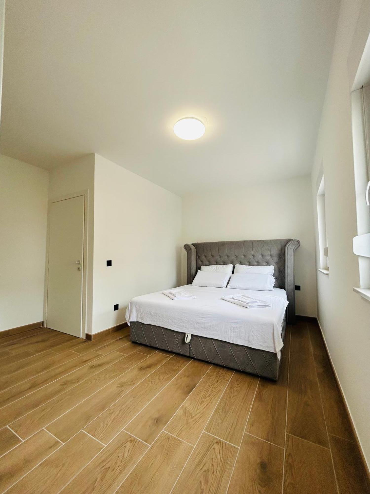 Harmony Suites Bol Kültér fotó