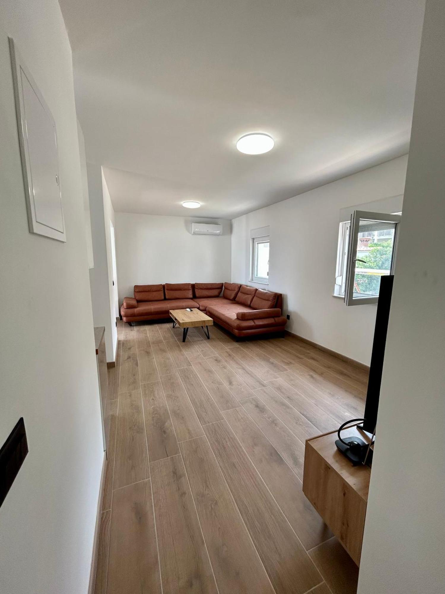 Harmony Suites Bol Kültér fotó