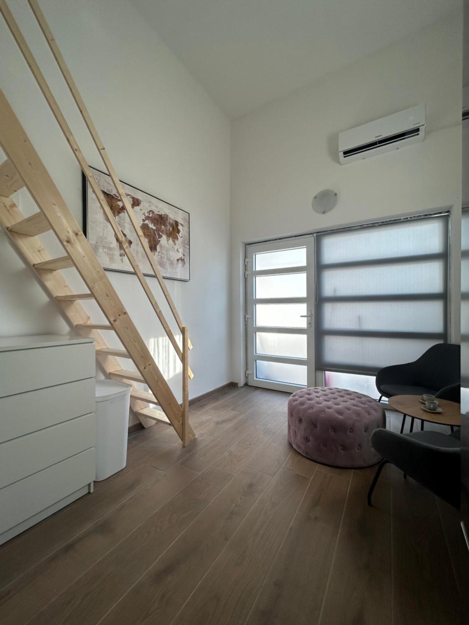 Harmony Suites Bol Kültér fotó
