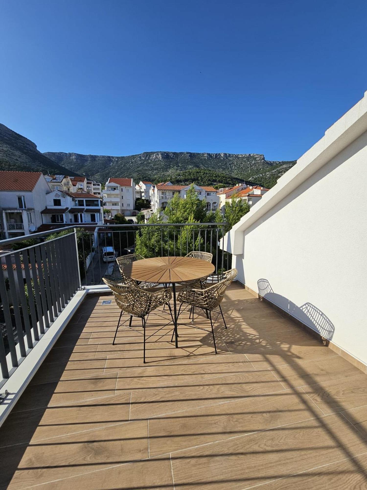 Harmony Suites Bol Kültér fotó